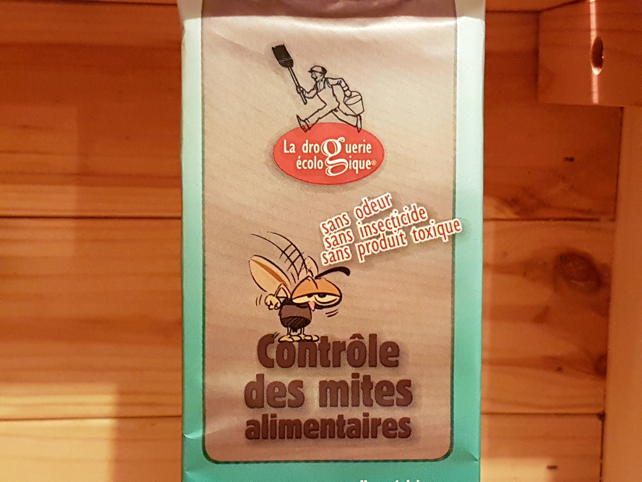 LOT de 10 PLAQUES ENGLUEES CONTRE MITES ALIMENTAIRES